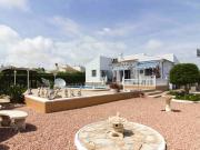 Chalet en venta en Torrevieja, Alicante Costa Blanca