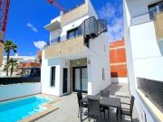 Chalet en venta en Torrevieja, Alicante Costa Blanca