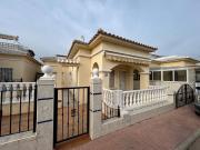 Chalet en venta en Torrevieja, Alicante Costa Blanca