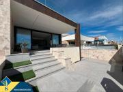 Chalet en venta en Torrevieja, Cañada del Molino. Chalet...