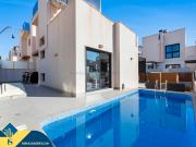 Chalet en venta en Torrevieja, Parque Acuático Sector...