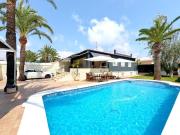 Chalet en venta en Torrevieja, Punta Prima