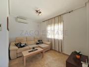 Chalet en venta en Torrevieja, Torreblanca. Chalet a un...