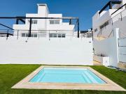 Chalet en venta en Torrox, El Peñoncillo. Villas de lujo...