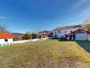 Chalet en venta en Valle de Mena. Casa de piedra en el...