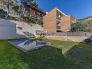 Chalet en venta en Vallirana, Barcelona