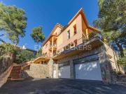 Chalet en venta en Vallirana, Barcelona
