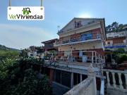 Chalet en venta en Vallirana, de 250 m² 4 habitaciones...