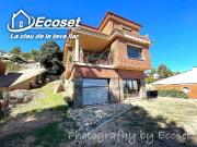 Chalet en venta en Vallirana, de 270 m² 5 habitaciones...