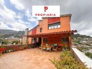 Chalet en venta en calle Vallirana, Vallirana, de 376 m²...