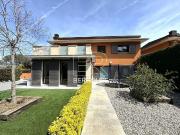 Chalet en venta en Vallromanes, de 218 m² 4 habitaciones...