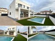 Chalet en venta en Vendrell El, La Franquesa Oasis Park...