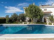 Chalet en venta en Vilanova i La Geltrú, de 259 m² 4...