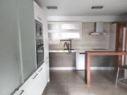 Chalet en venta en Villalpando. CASA DE DISEÑO DE TRES...