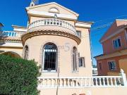 Chalet en venta en Villamartin, Alicante Costa Blanca
