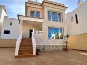 Chalet en venta en Villamartin, Alicante Costa Blanca