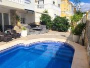 Chalet en venta en Villamartin, Alicante Costa Blanca