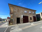 Chalet en venta en Villamayor. Amplio Chalet en el...