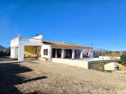 Chalet en venta en Villena, Alicante
