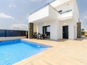 Chalet en venta en Vistabella, Alicante