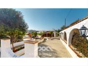 Chalet en venta en Viñuela. Se vende Villa, Pequeña...