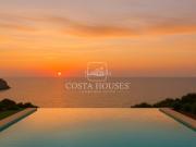 Chalet en venta en Xàbia, Portichol Balcón al Mar. VILLA...