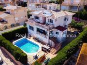 Chalet en venta. FINESTRAT