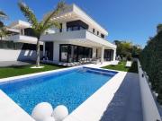 Chalet en venta. FINESTRAT