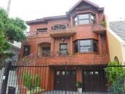 Chalet en Venta Haedo / Moron A120 665
