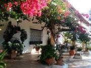 CHALET EN ZONA DE LAS QUEMADILLAS