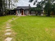 Chalet en zona residencial de Roldan