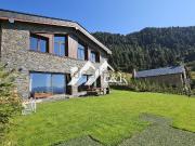 Chalet, Encamp