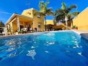 Chalet esquinero en Nova Maravisa – La Pobla de Vallbona