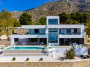 Chalet estilo moderno con vistas al mar en Sierra Altea
