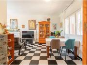 Chalet Familiar con Vistas y Casita de Invitados en...