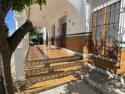 CHALET FAMILIAR EN VENTA EN LUCENA EN MUY BUEN ESTADO Y...