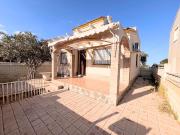 Chalet independiente, 3 dormitorios, aire acondicionado,...