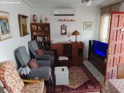 Chalet Independiente con Jardín cerca del Golf La...