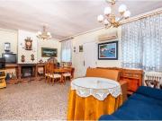 Chalet Independiente con Parcela en Escalona