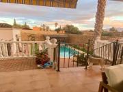 Chalet independiente con piscina privada y vistas...