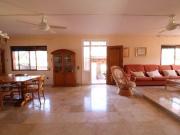 CHALET INDEPENDIENTE DE ESQUINA EN CABO ROIG A 300...