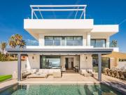 Chalet independiente en Costabella