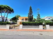 Chalet independiente en venta en Los Balcones,...