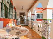 Chalet independiente frente al mar