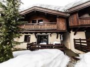 Chalet invidiuel en résidence de tourisme Montagne, spa...