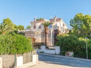 Chalet, L&apos Ampolla