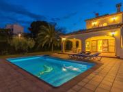 Chalet, L&apos Ampolla