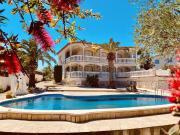 Chalet, L&apos Ampolla