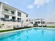 Chalet, L&apos Ampolla