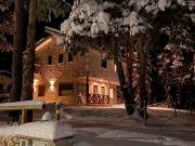 Chalet, La Coma i la Pedra